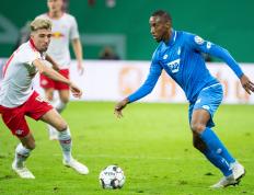 开云体育下载-弗莱堡队员状态神勇，球队反弹迹象的简单介绍