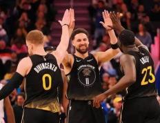 开云官方app入口-NBA常规赛再现疯狂逆转，勇士战胜湖人