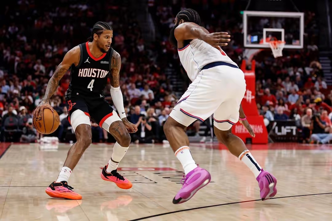 开云体育入口-关于快船战胜马刺，保持稳定状态的信息