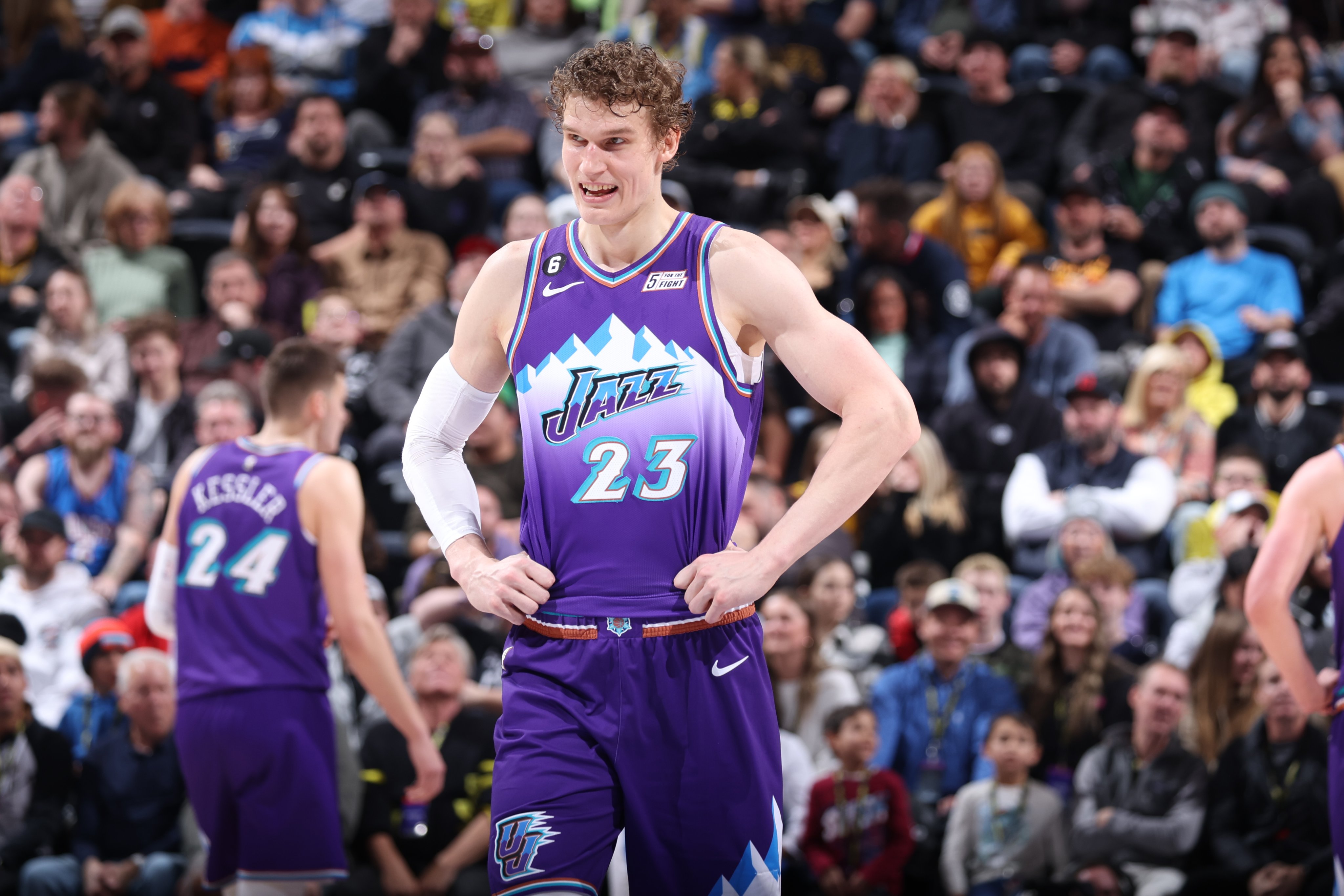 开云体育-爵士队三连败，球队关键人员受伤造成困扰的简单介绍