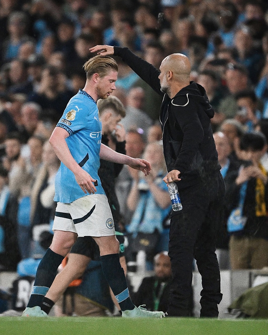 开云体育平台APP-狼队主场不敌布莱顿,遭遇两连败,前进道路难行