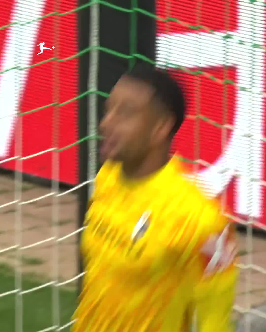 开云体育下载-弗莱堡队员状态神勇，球队反弹迹象的简单介绍