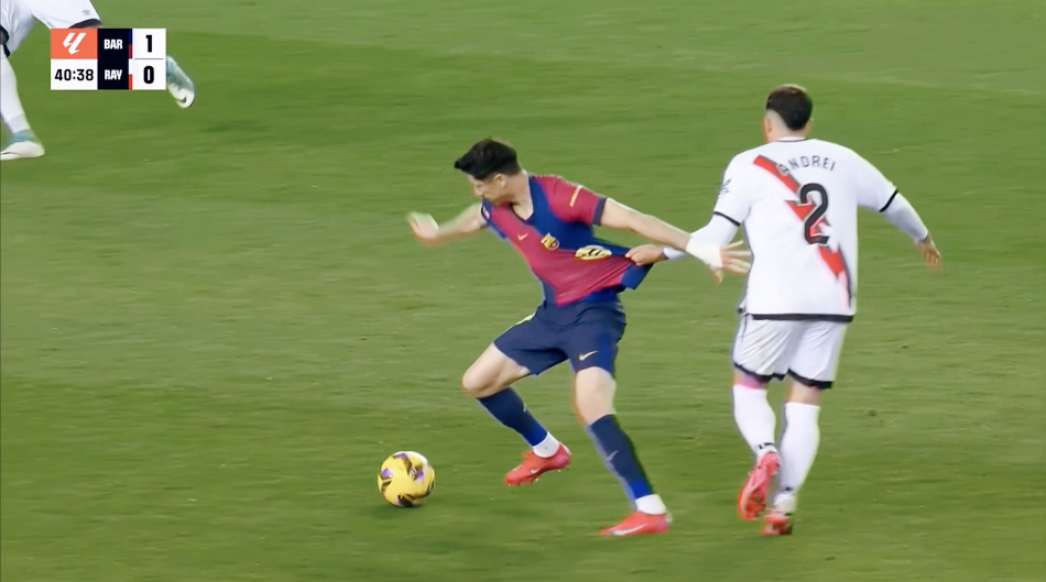 开云体育官方网站-巴萨球员集中训练控球技术,提升进攻威胁