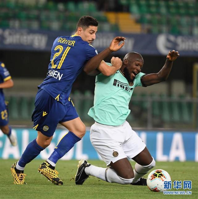 开云体育在线-皮尔戈特客场战平维罗纳，难得平局