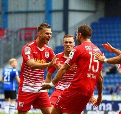 开云官方app入口-沙尔克04在客场遭遇失利惨败