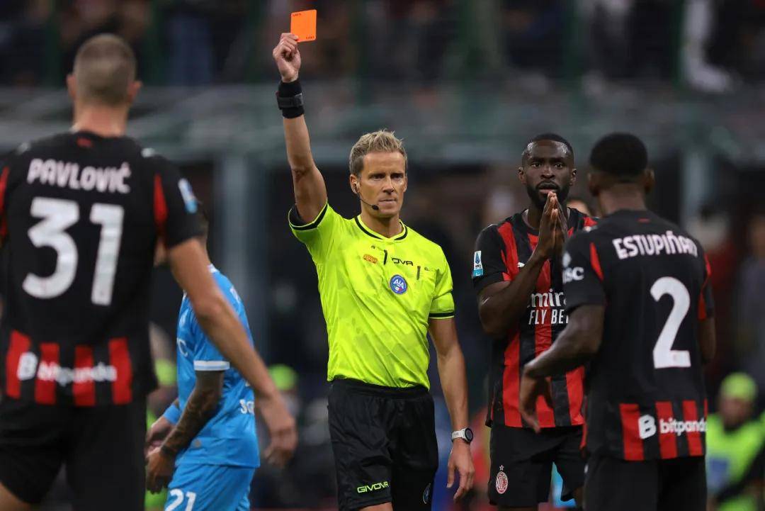 开云体育在线-尤文横扫曼联,莫德里奇点燃赛场